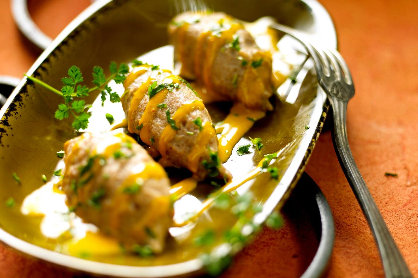 Quenelles de pieds-de-mouton, sauce à la mangue