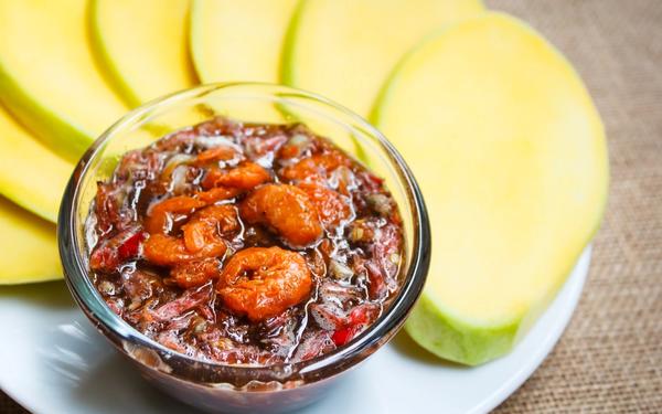 Crevettes à la sauce sucrée de mangue