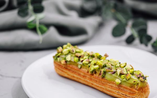 Éclair à la pistache