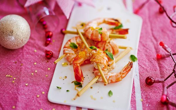 Gambas marinées à la citronnelle, menthe et zestes de mandarine