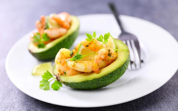 Salade d'avocat aux crevettes