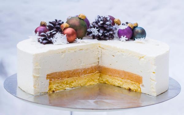 Entremet à la noix de coco et gelée mangue passion