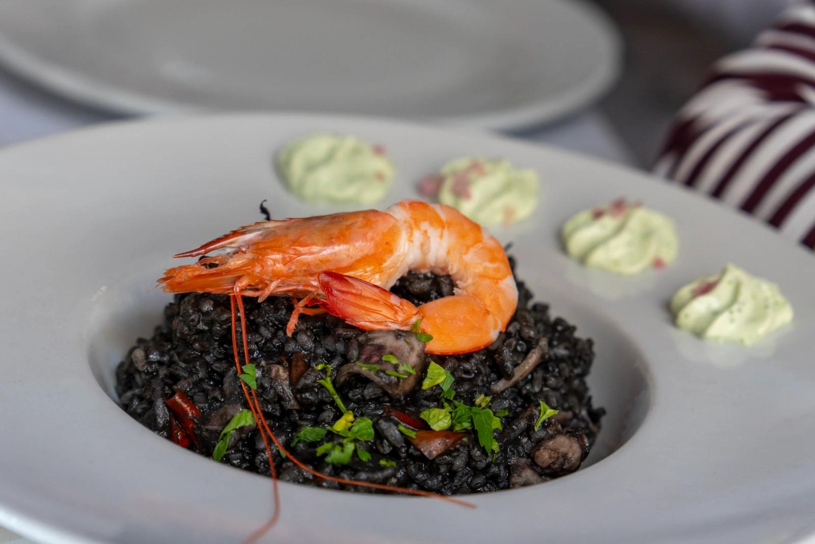 Risotto noir aux crevettes