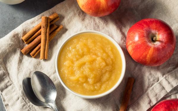 Compote de pommes maison