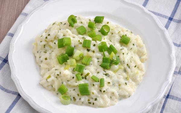 Risotto au céleri et aux herbes fraîches