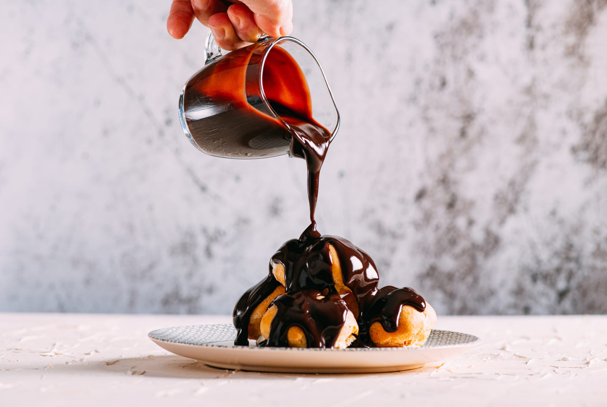 Recette profiteroles sauce chocolat gourmandes