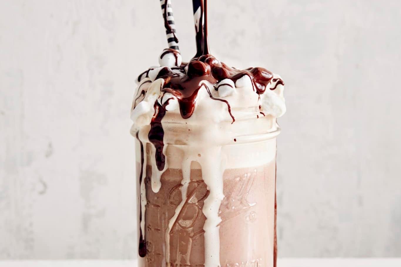 Recette du milkshake chocolat et guimauve