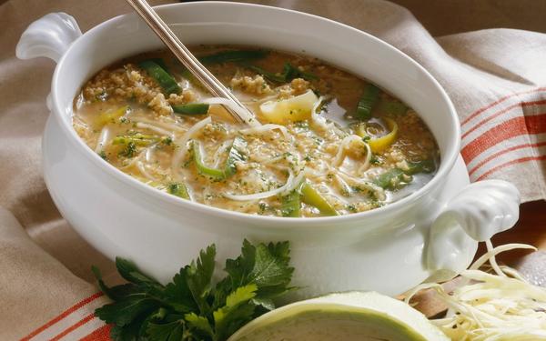 Soupe de millet aux légumes