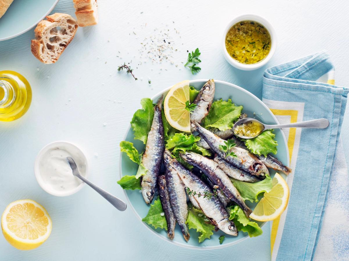 Alternatives aux produits chers ou carnés : manger malin sans sacrifier le goût