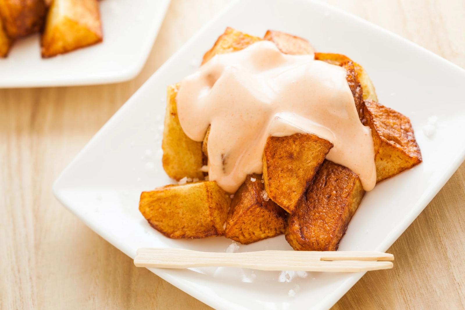 Patatas bravas