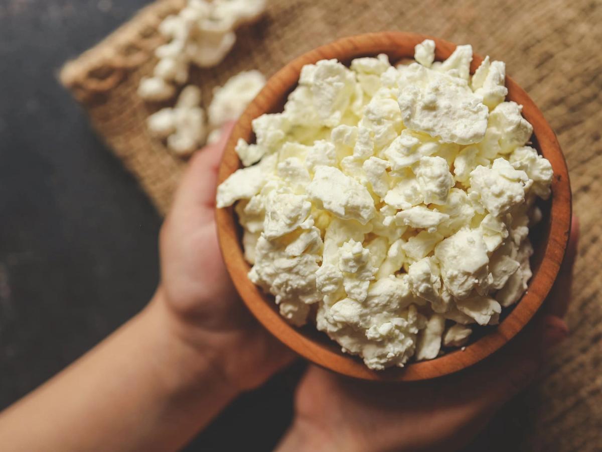 Par quoi remplacer le cottage cheese en France ? 7 alternatives de confiance, faciles à trouver