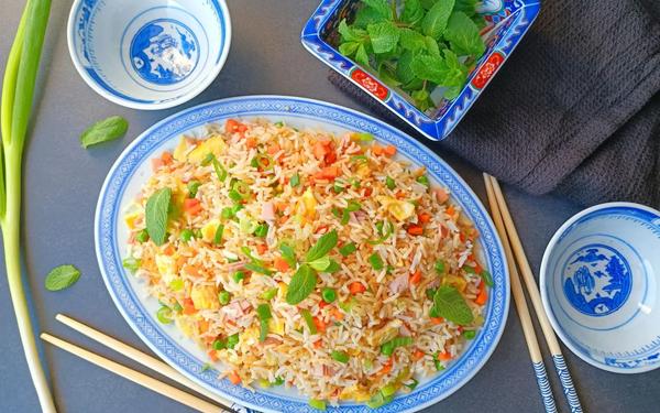 Riz cantonais maison : recette facile et rapide à réaliser