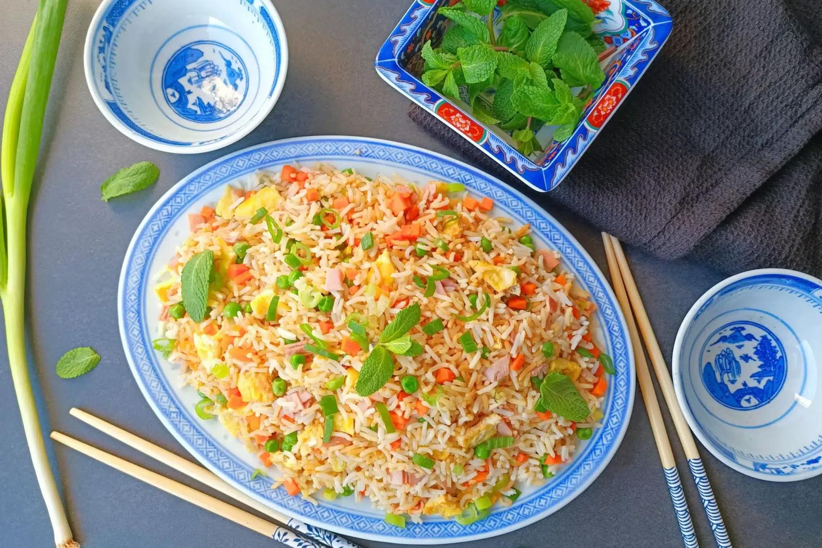Riz cantonais maison : recette facile et rapide à réaliser