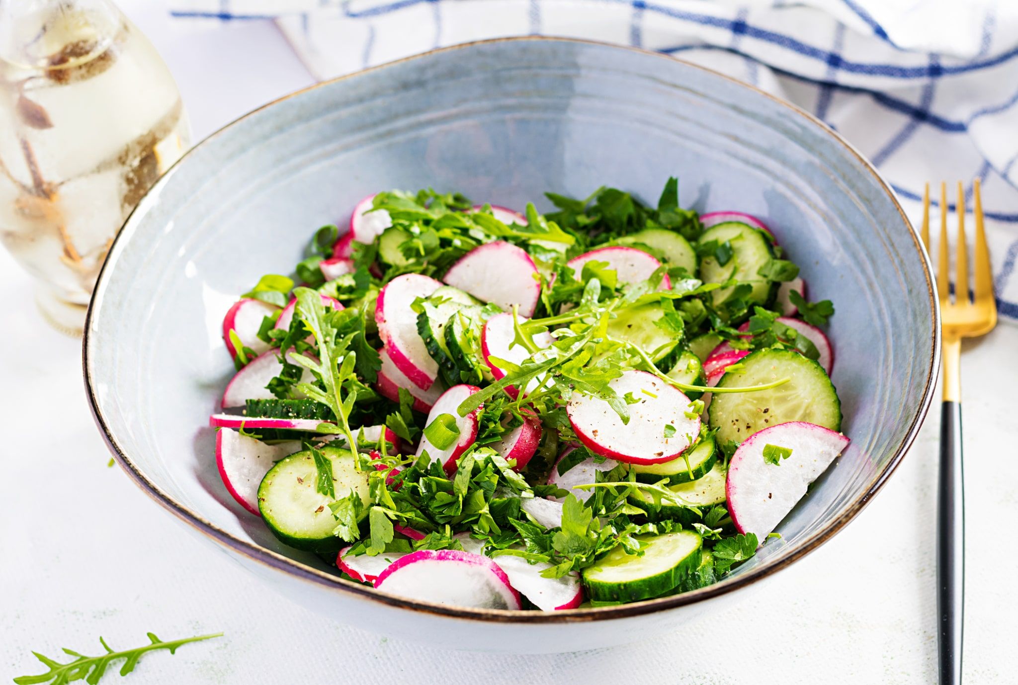 Recette salade végétarienne radis et concombre