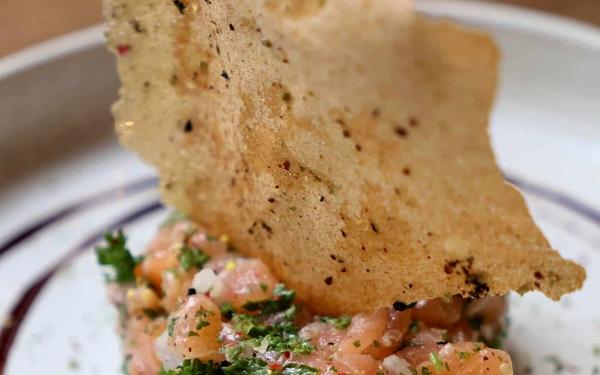 Recette tartare de saumon by Ripaille Rennes