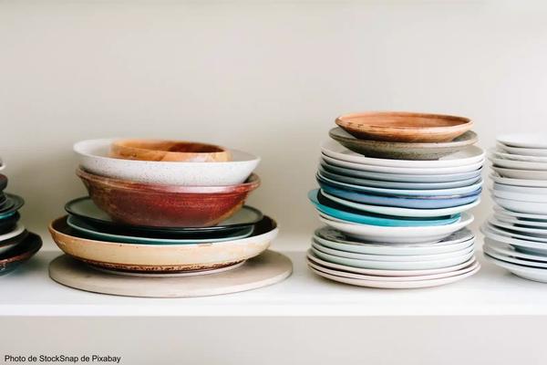 Nos conseils pour savoir si une assiette passe au four traditionnel et pour la chauffer sans problème