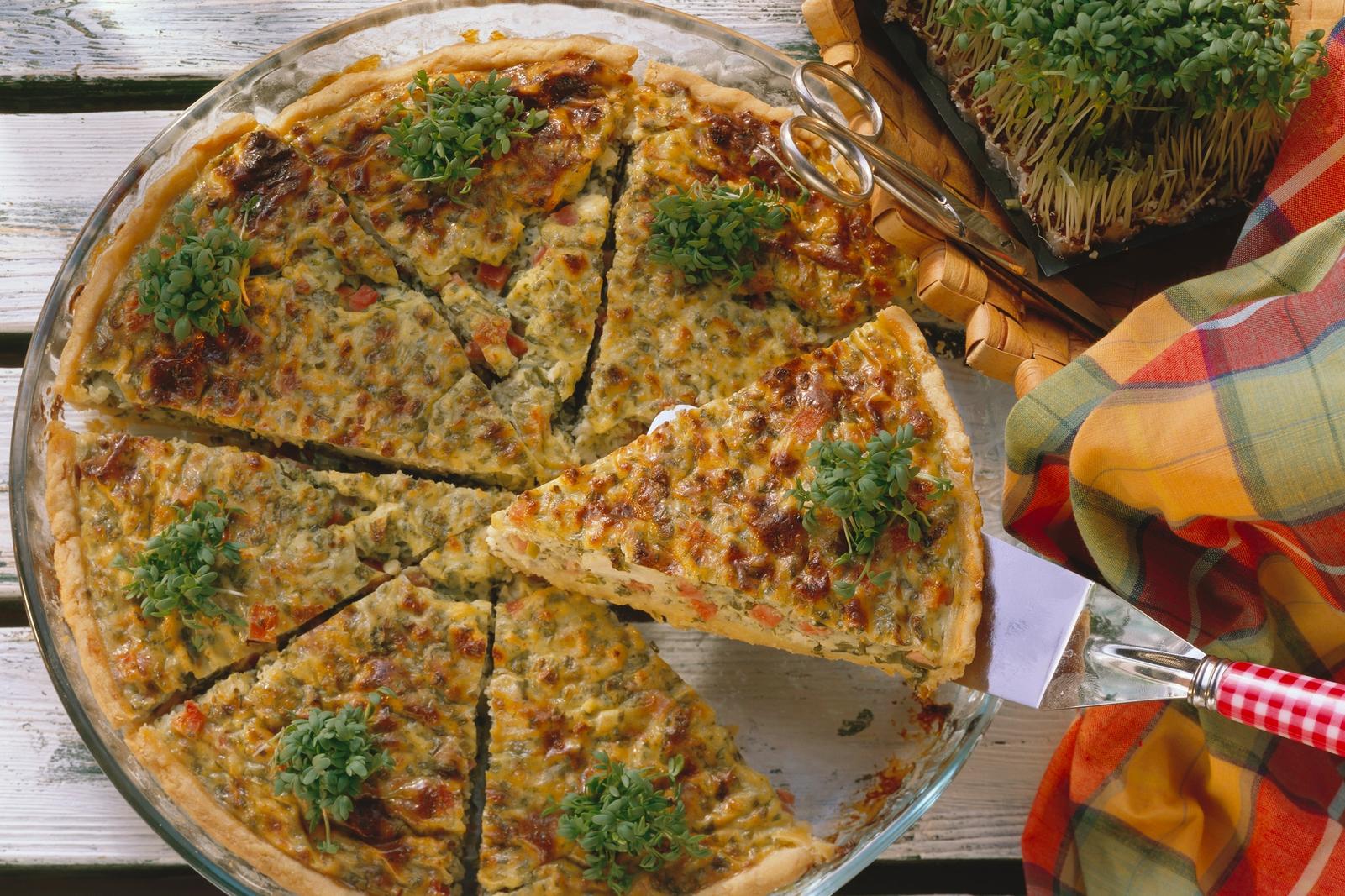 Quiche printanière au jambon et au cresson