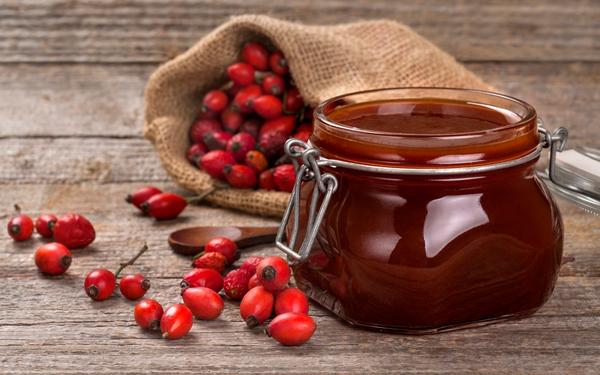 Confiture de cynorrhodon (églantier)