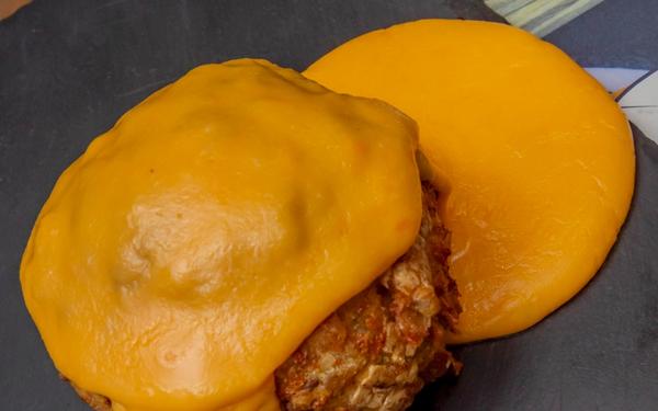 Pommes de terre farcies péruviennes au bœuf