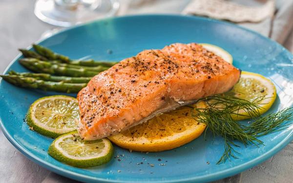 Recette darne de saumon aux asperges vertes