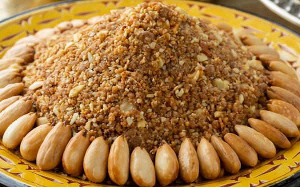 Sellou marocain, ou sfouf