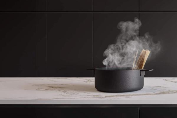 Les plaques à induction invisibles – La révolution discrète des cuisines modernes en 2025