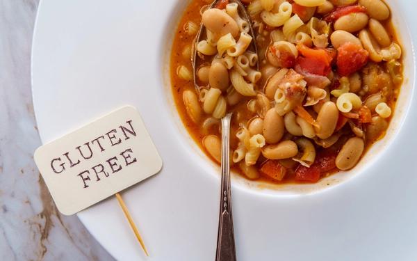 Soupe de pâtes et haricots sans gluten