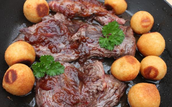 Onglet de bœuf sauce à l'échalote