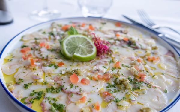 Carpaccio de poulpe cru