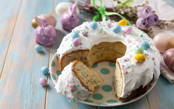 Gâteau glacé de Pâques au citron