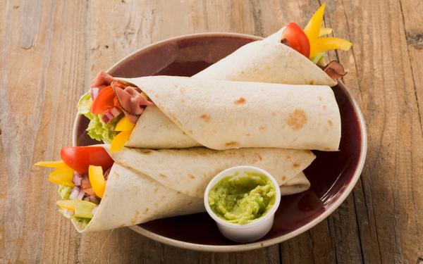 Wraps au bœuf et à l'avocat