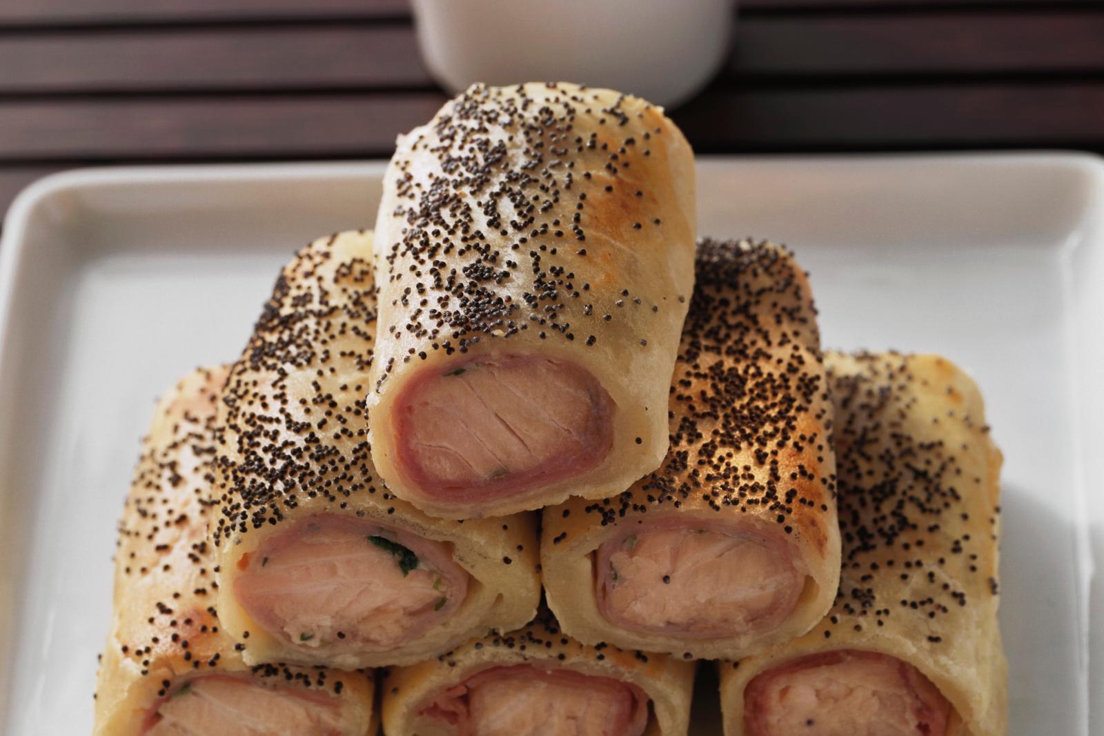 Rouleaux de pâte au saumon