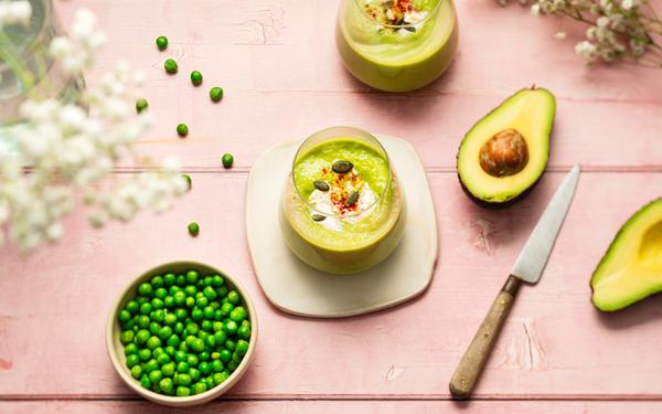 Gaspacho de petits pois à l'avocat