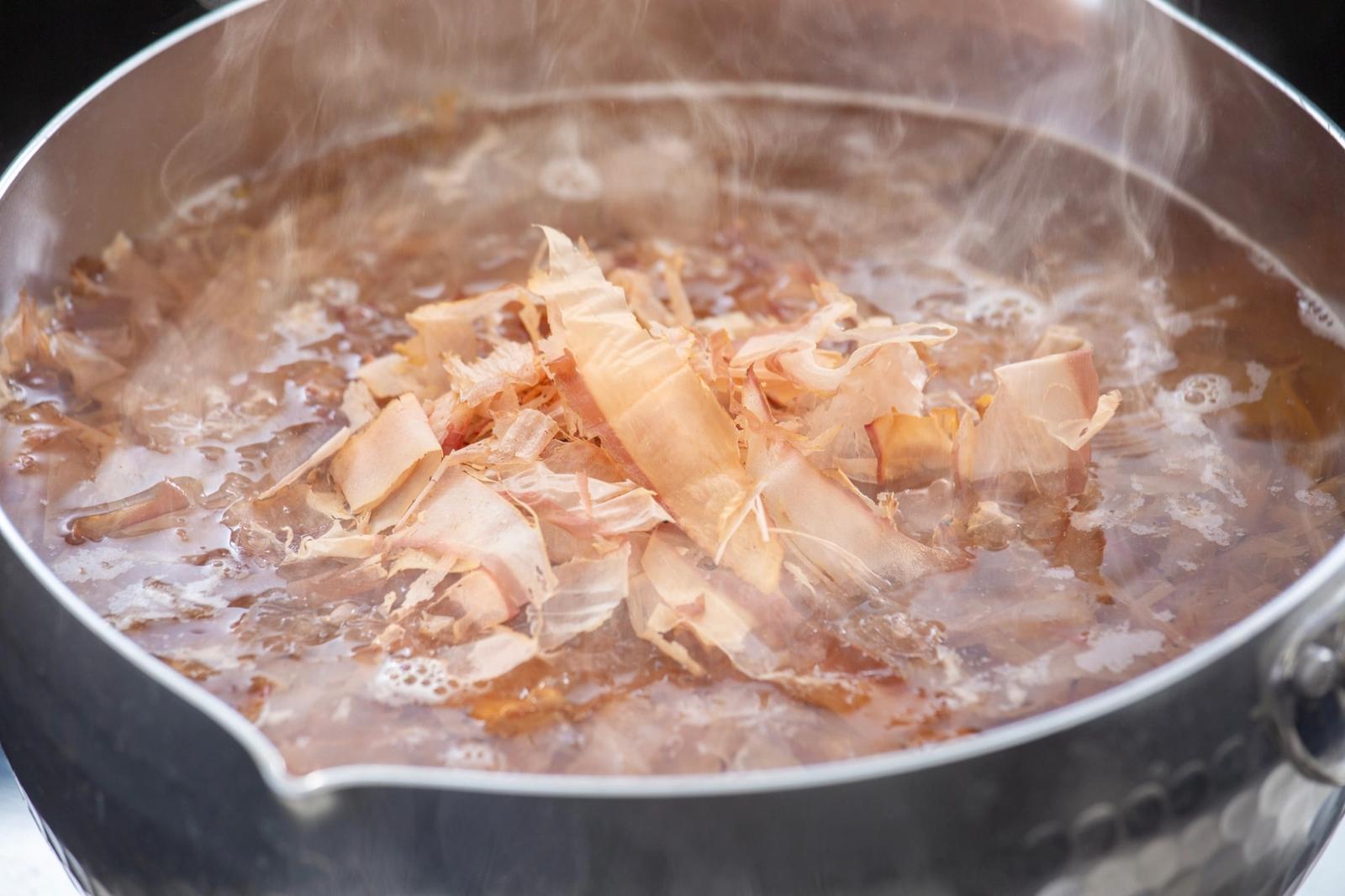 Dashi de bonite japonaise (pour l'umami)