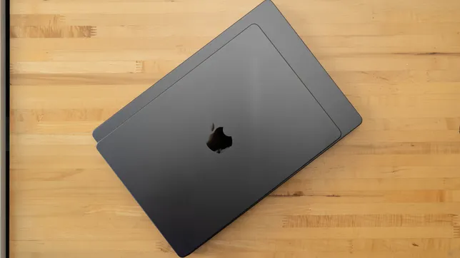 Apple MacBook Pro 14" M4