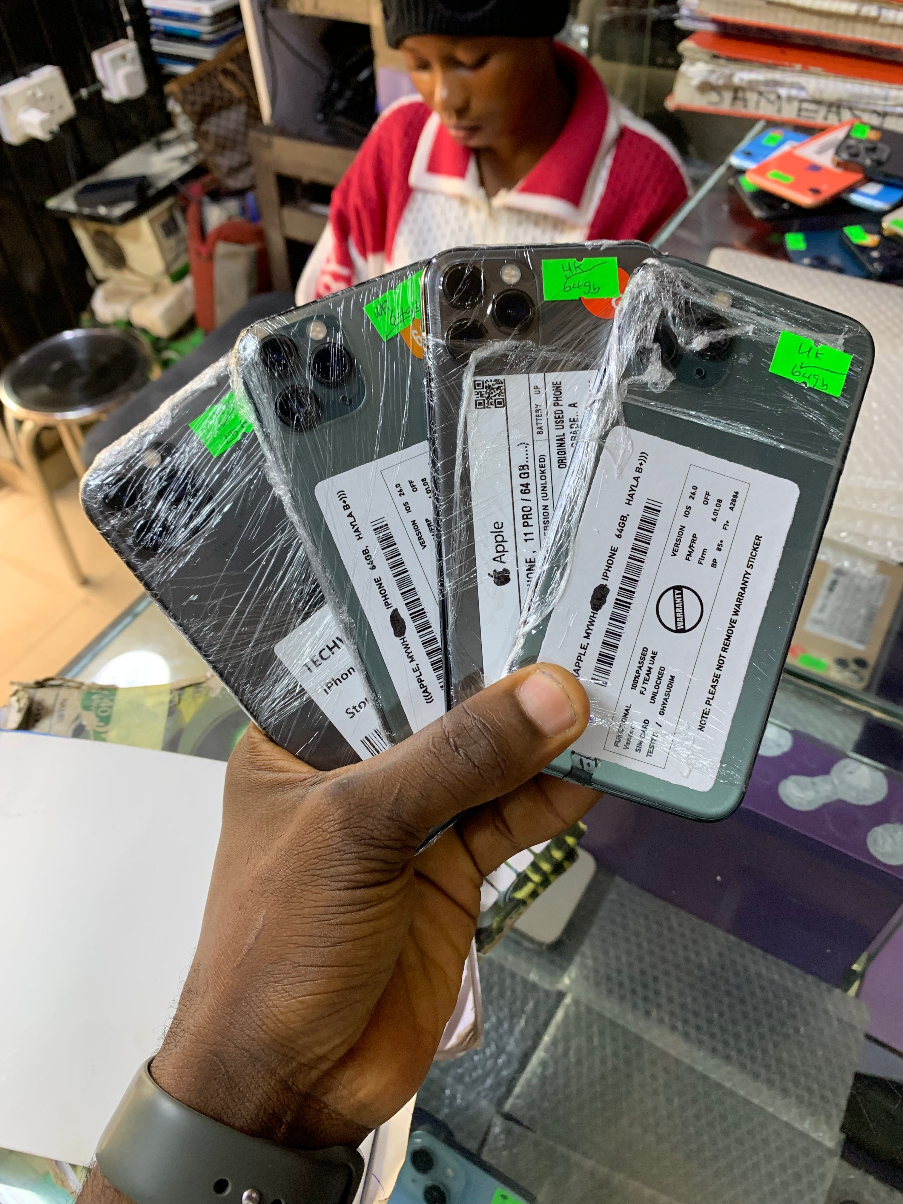 11pro uk 🇬🇧 64/256gb 