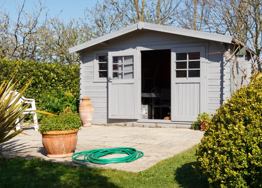 Shed Builders in Sylvan Lake - Green Ladder Contractors, Red Deer and Central Alberta