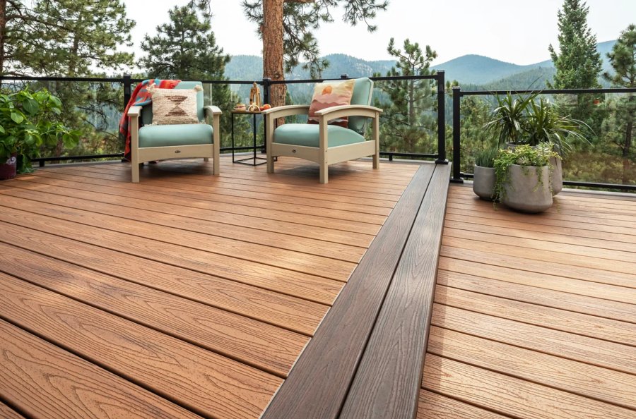 Deck Builders in Lacombe: Custom Decks, Fences, and Pergolas - Green Ladder Contractors, Red Deer and Central Alberta