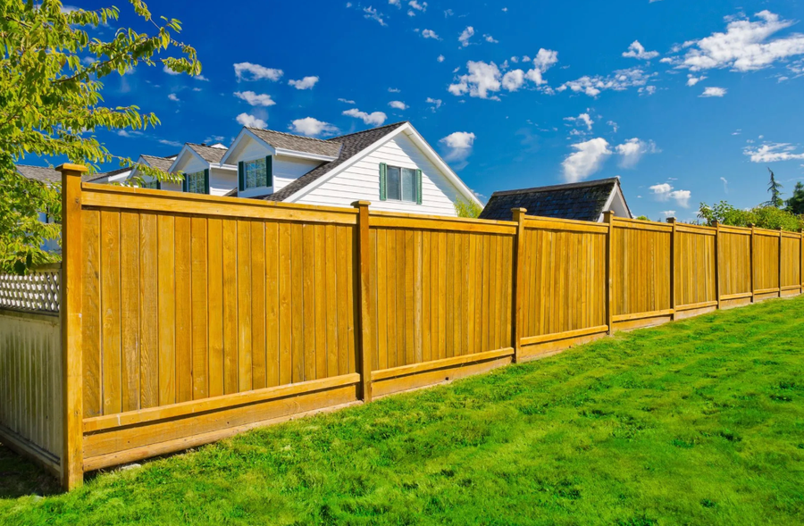 Fence Builders in Olds: From College-Town Lots to Rural Yards - Green Ladder Contractors, Red Deer and Central Alberta