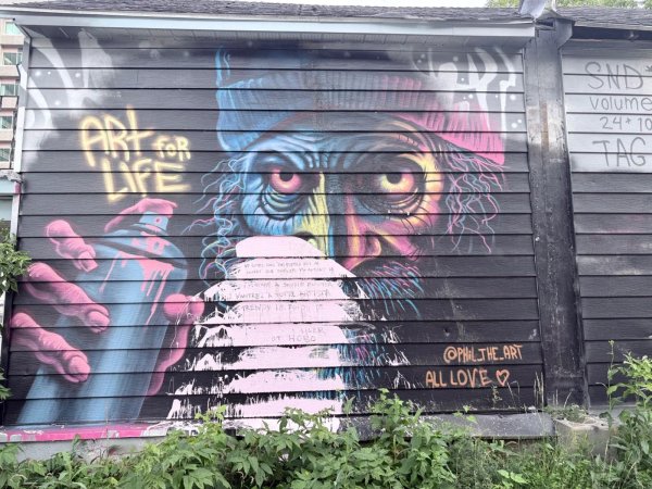 Art For Life by Phil Landry - Street art mural in Hull, Ottawa, Ontario