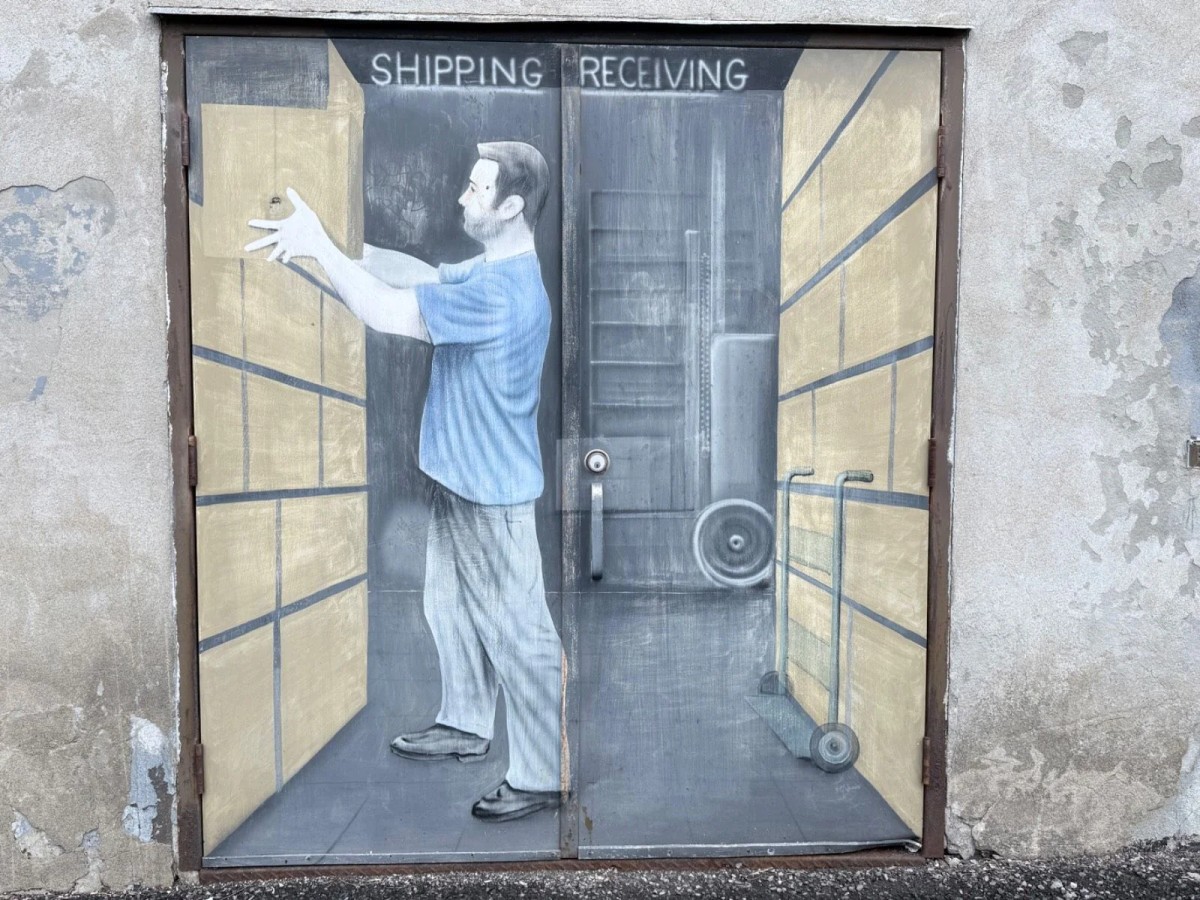 Mural by Shaun McInnis on Richmond Road