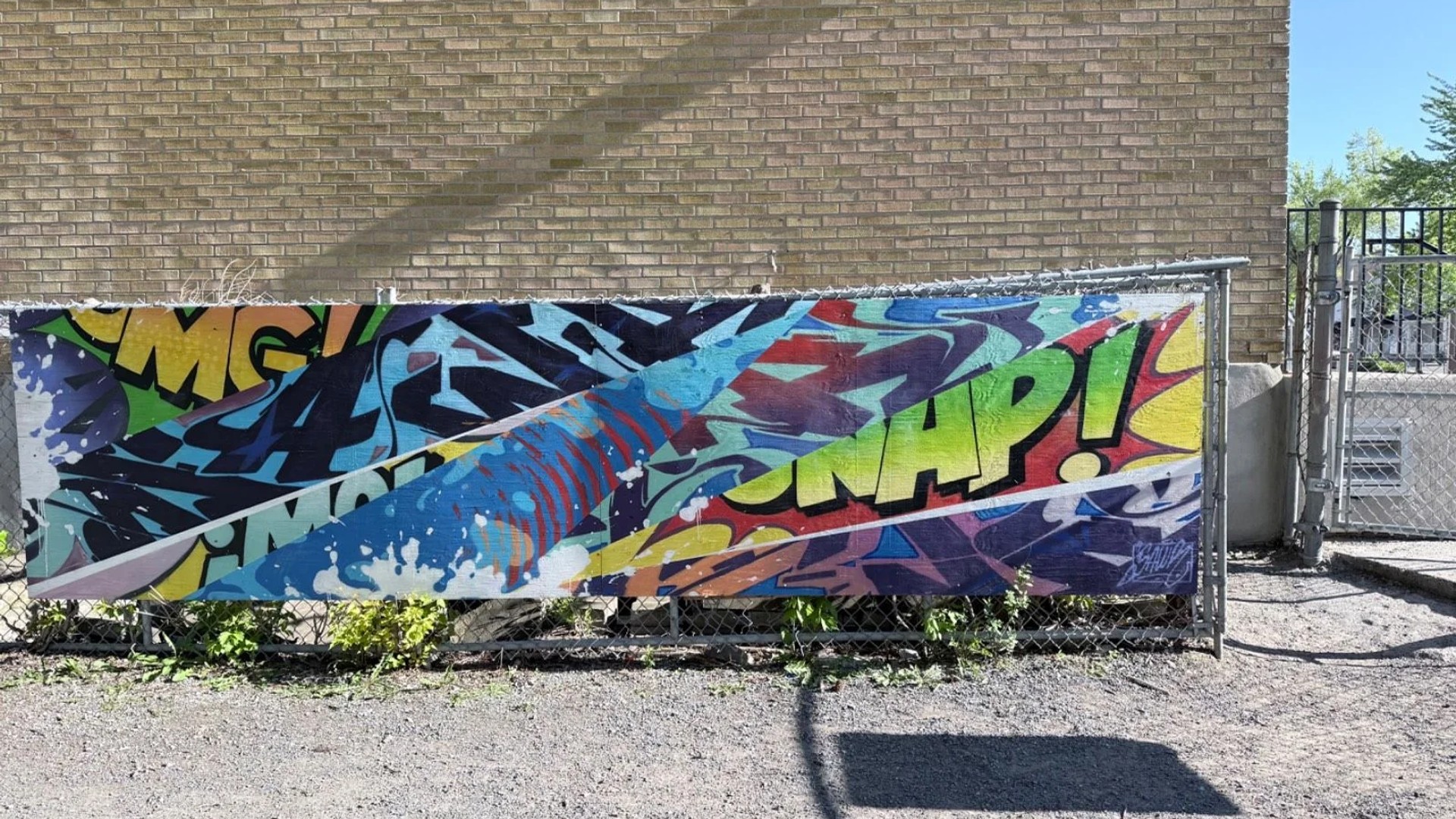 Public mural artwork in Hull, Ottawa - Street art scene