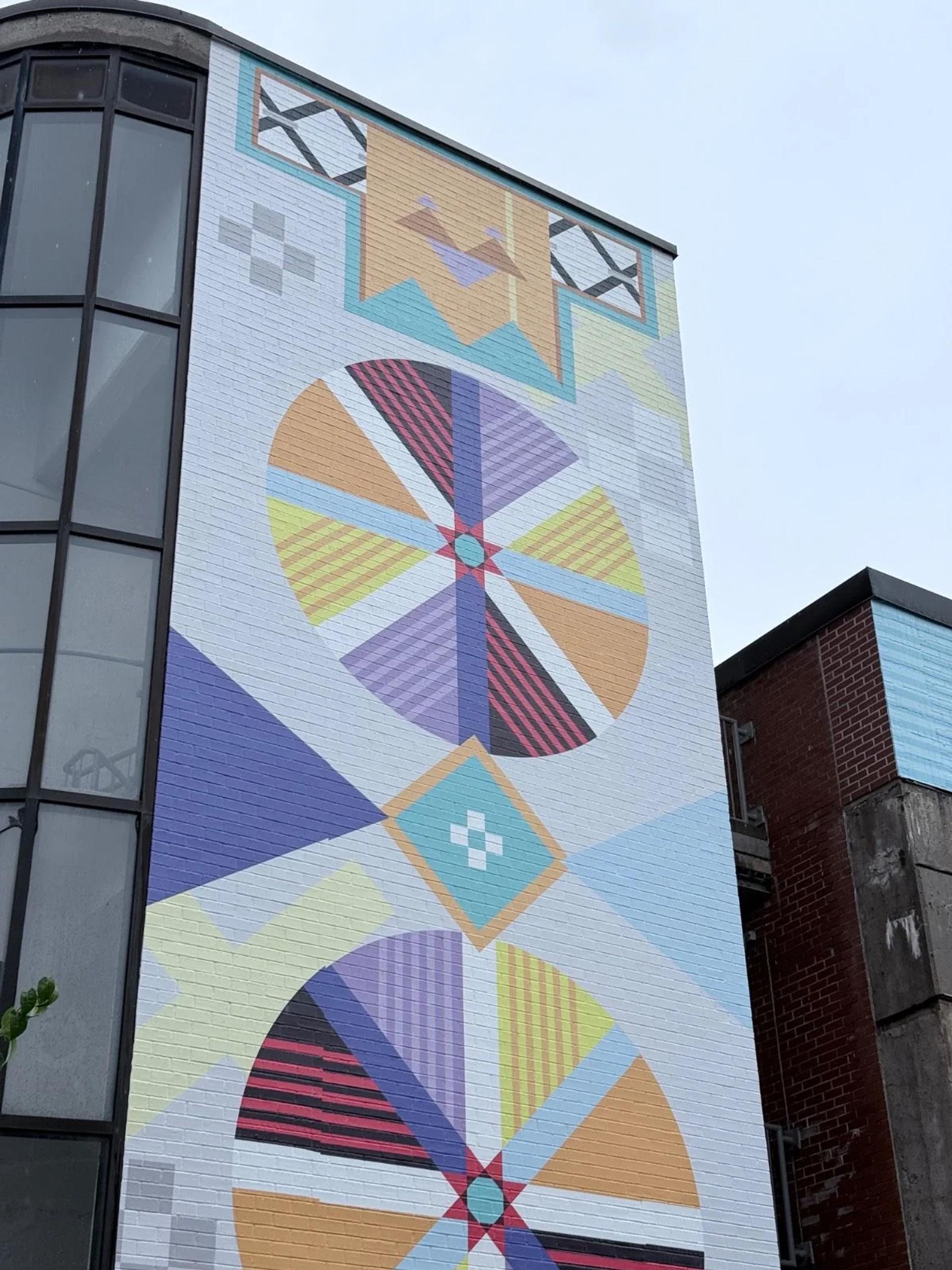 Urban street art in Byward Market, Ottawa - Mural photography