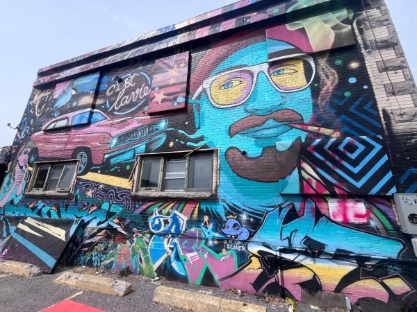 Public mural artwork in Hull, Ottawa - Street art scene