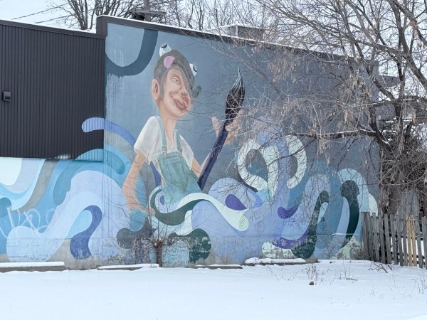 Public mural artwork in Rideau Gardens, Ottawa - Street art scene