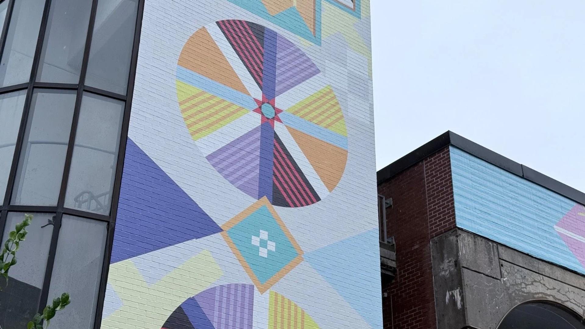 Urban street art in Byward Market, Ottawa - Mural photography ACE District