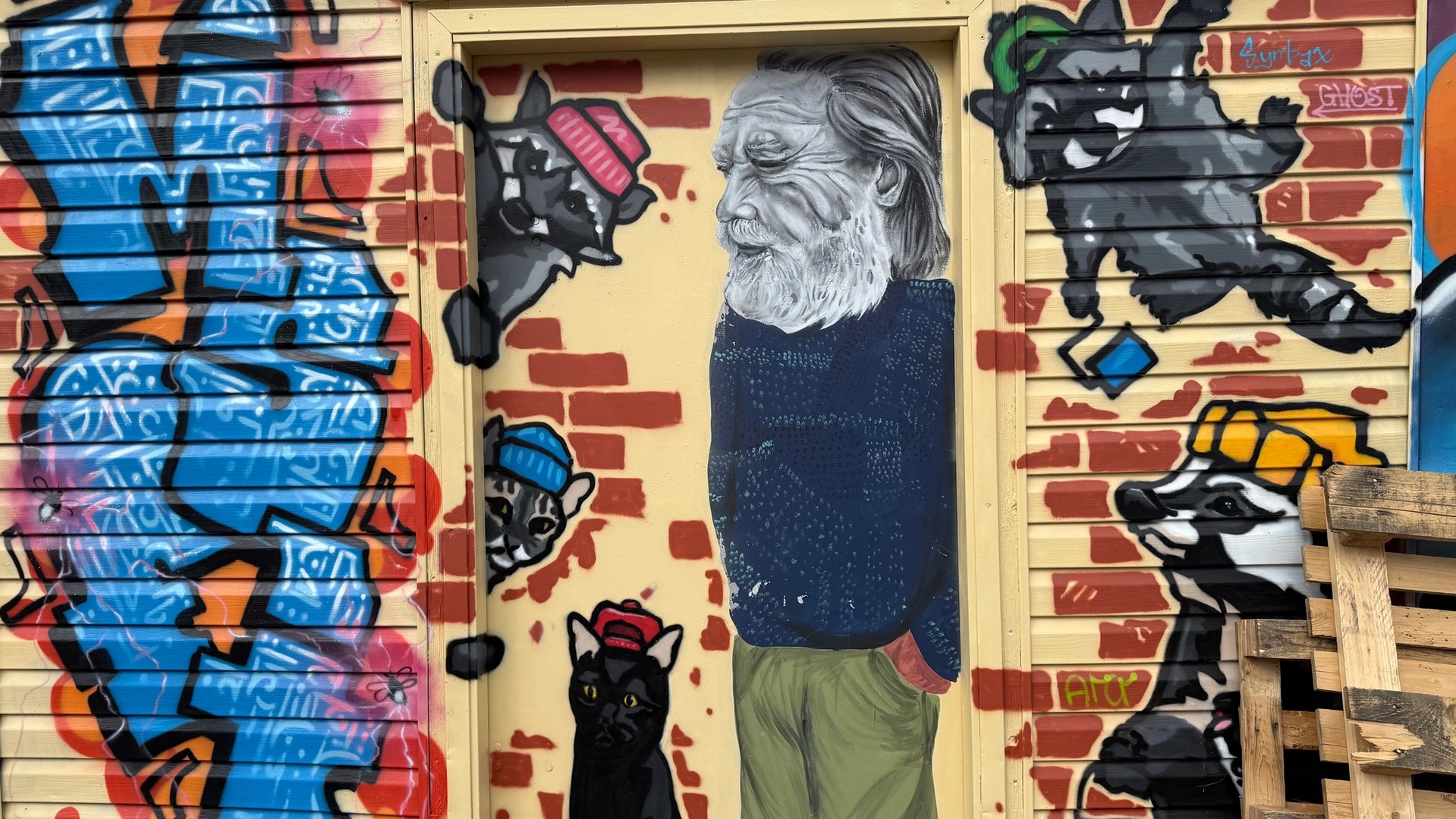 Inconnu mural in Centretown by Martin Freundorfer