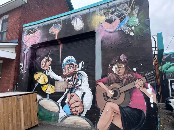 Murale au Adresse inconnue by Unknown / Inconnu