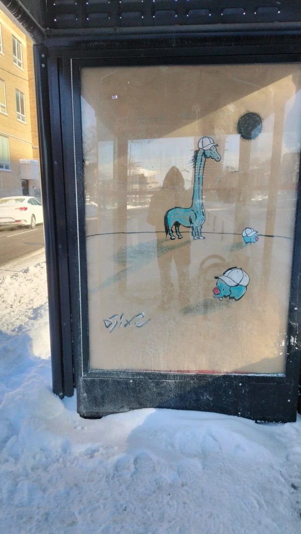 Untitled street art mural photo 1