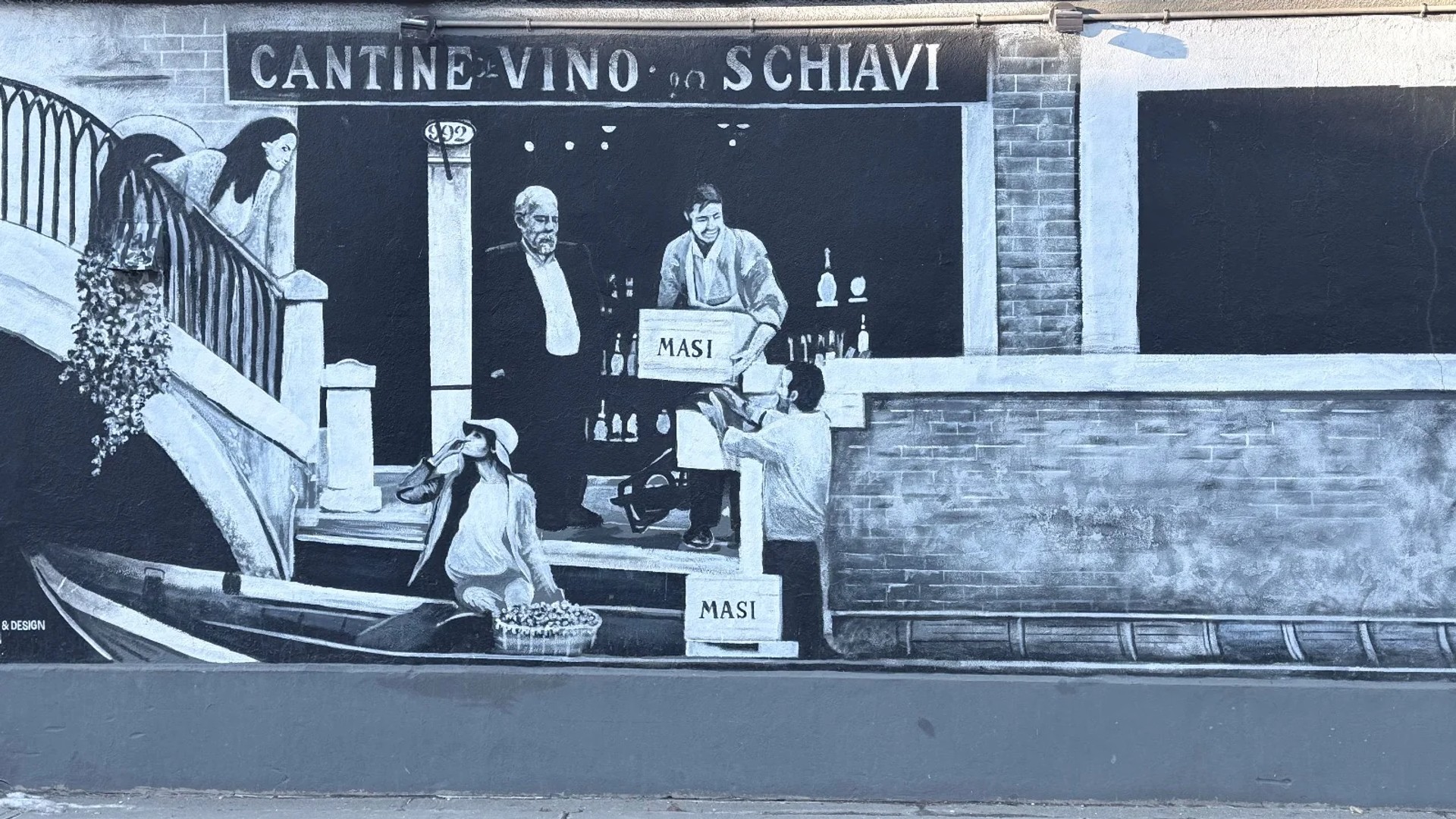 Untitled by Mirage Murals & Design - Mural in Centretown West, Ontario